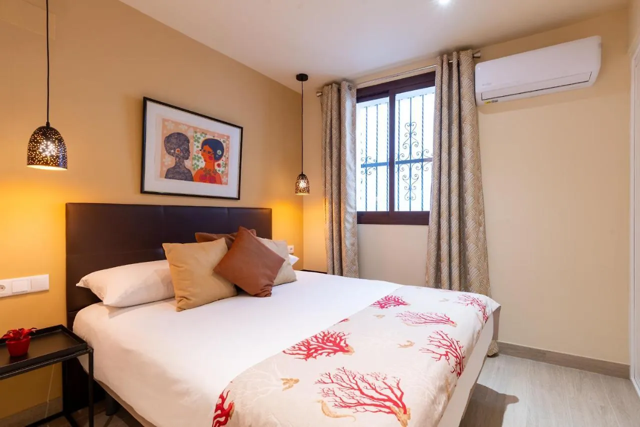 Holi-Rent Pimienta Villa Seville